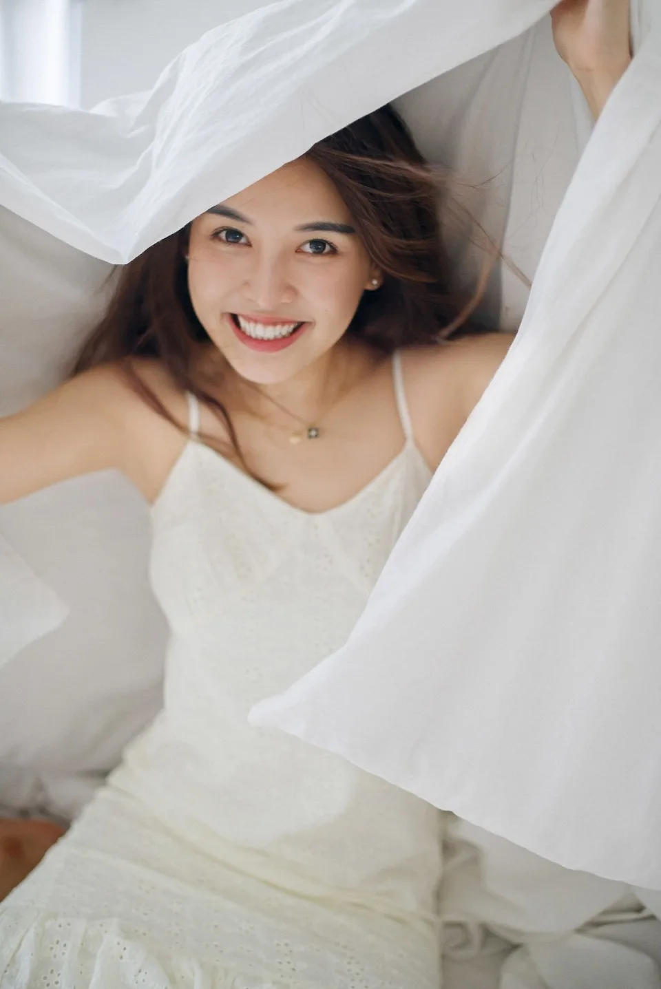 长发美女私房写真 图片5