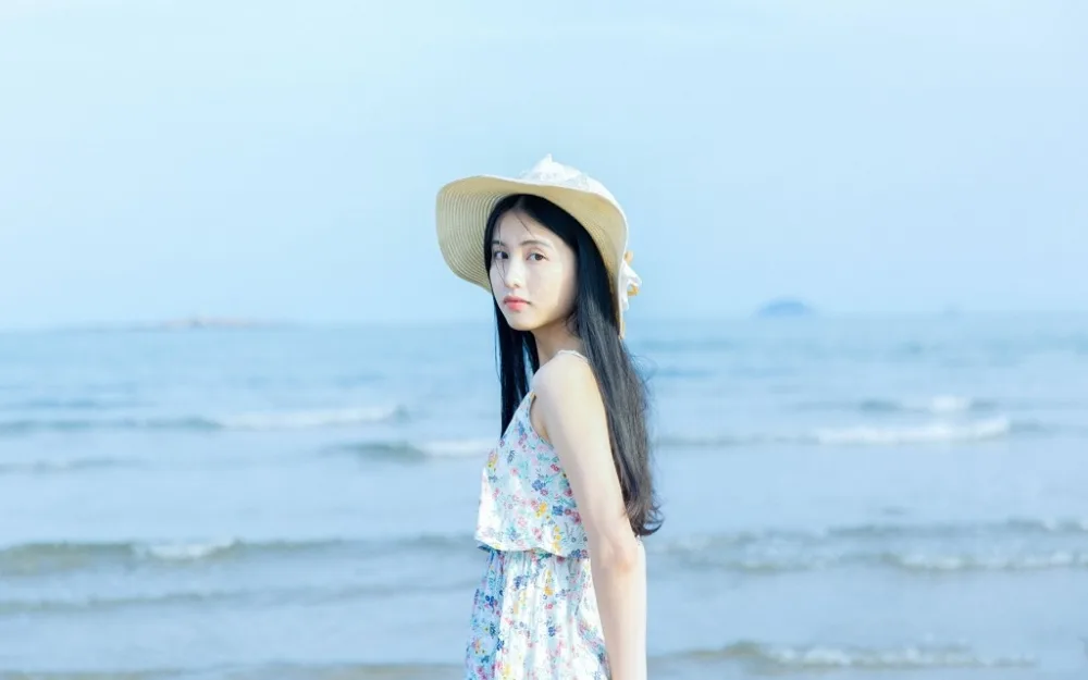 清新甜美长发美女 图片1