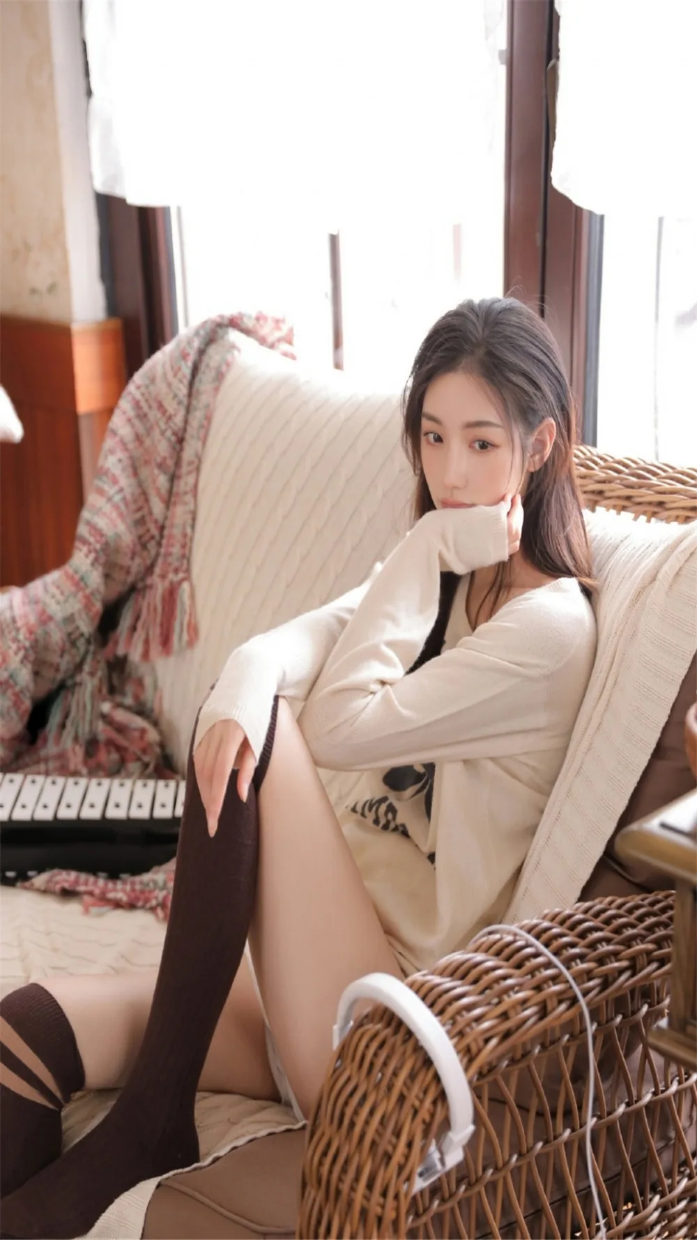 长腿美女写真 图片13