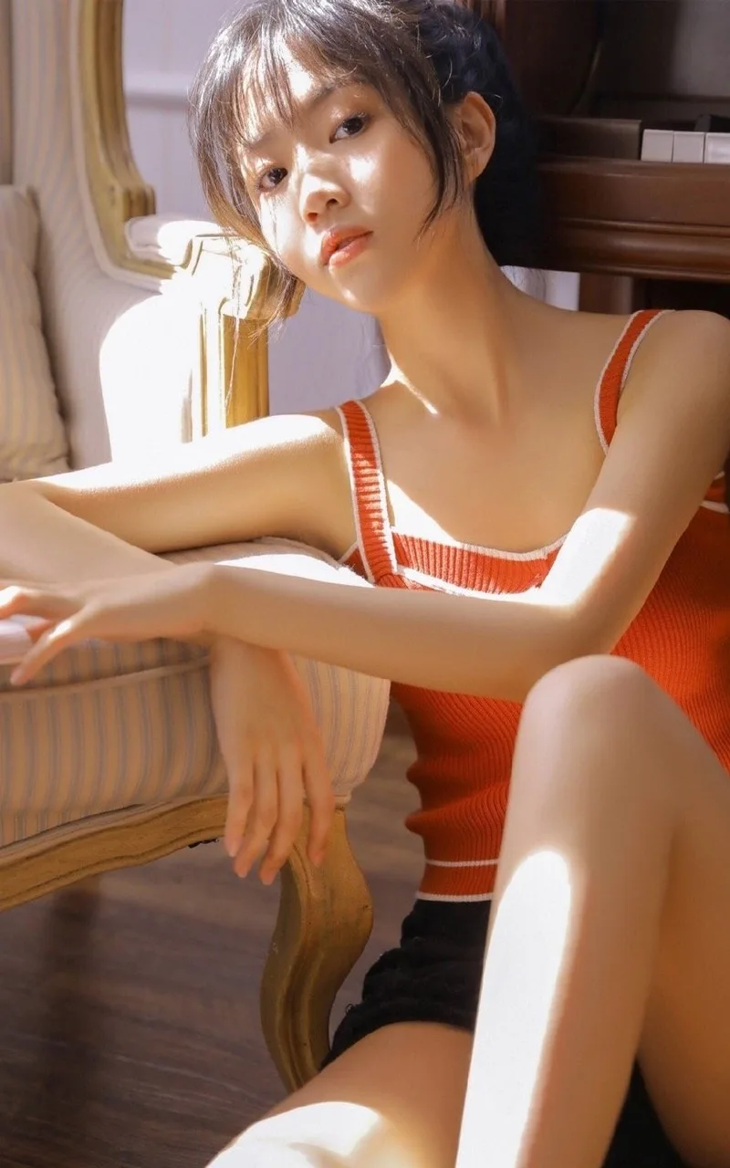 阳光美女写真 图片5
