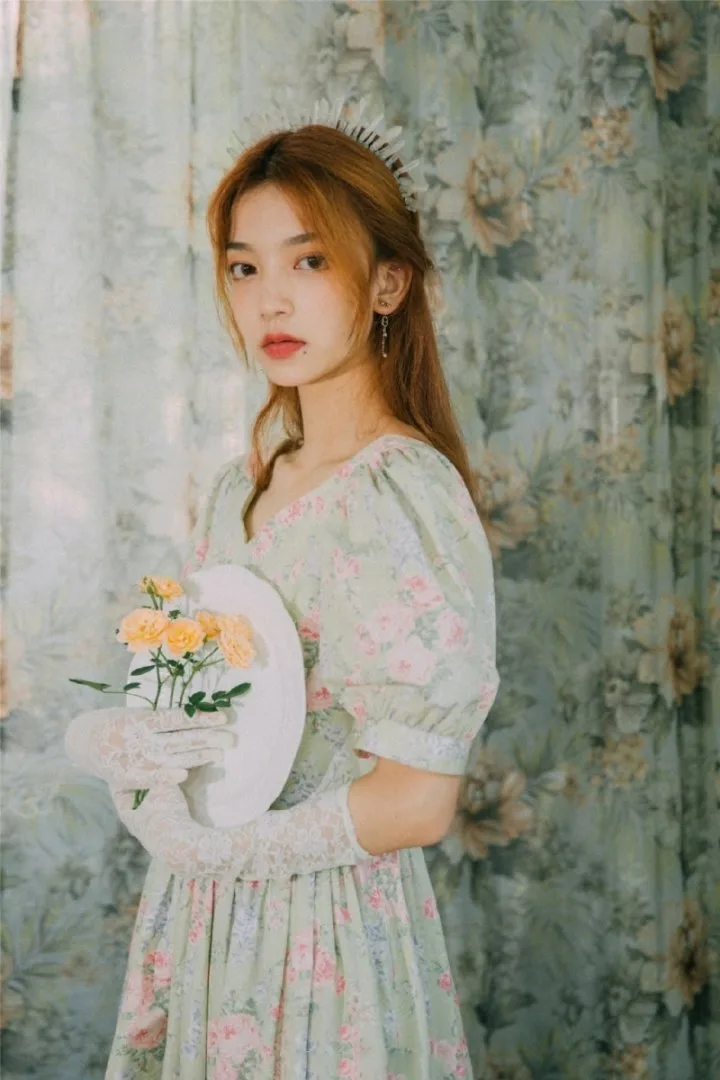 中世纪复古风少女写真 图片9