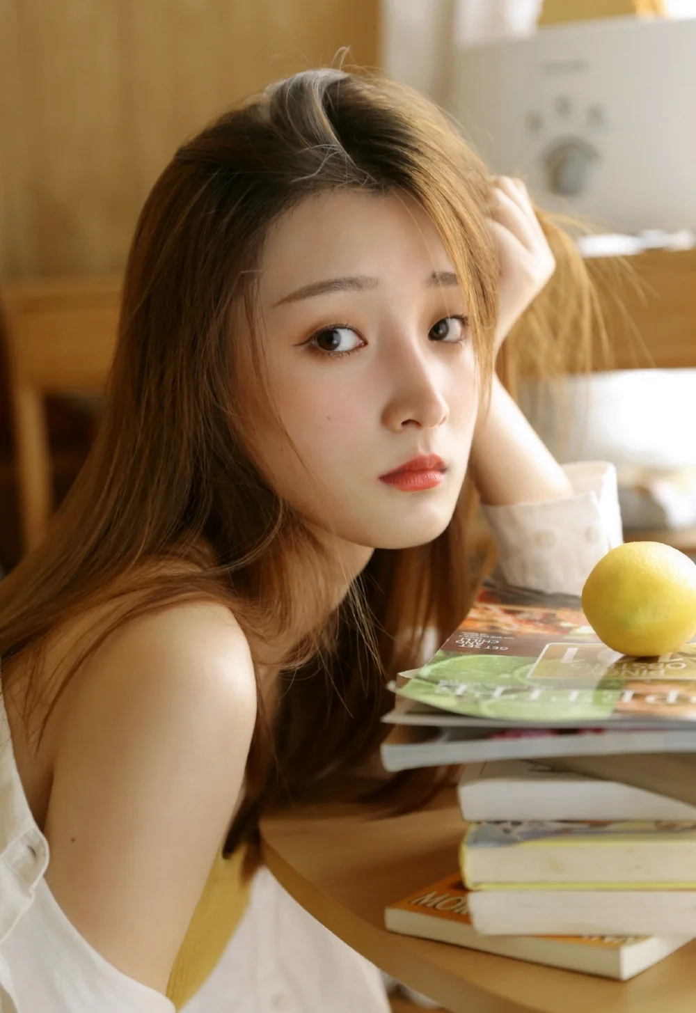 吊带美女写真 图片9