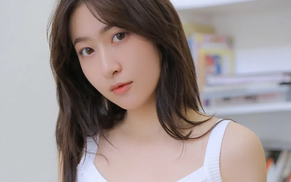 清纯美女私房写真 图片1