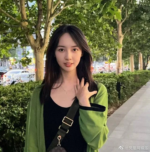 北电毕业照 图片1