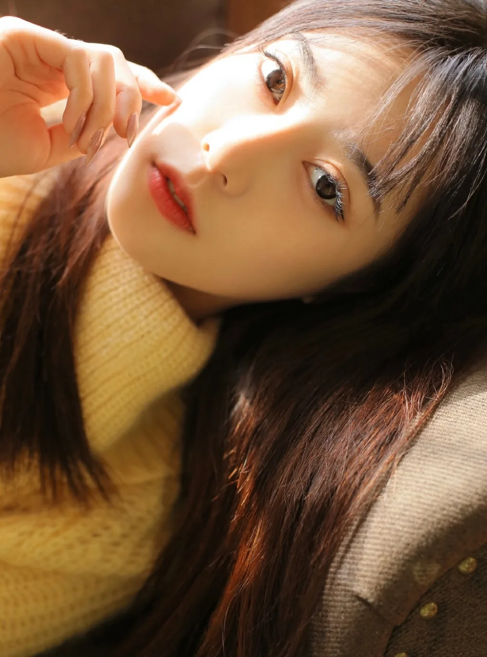 内地明星私房写真，大长腿美女 图片2