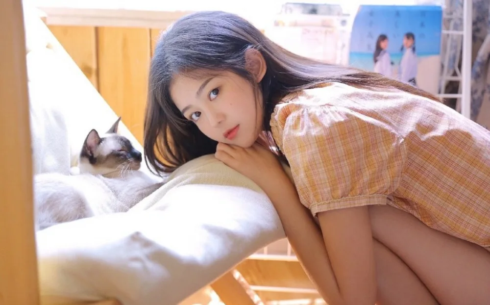 邻家女孩长发写真 图片6