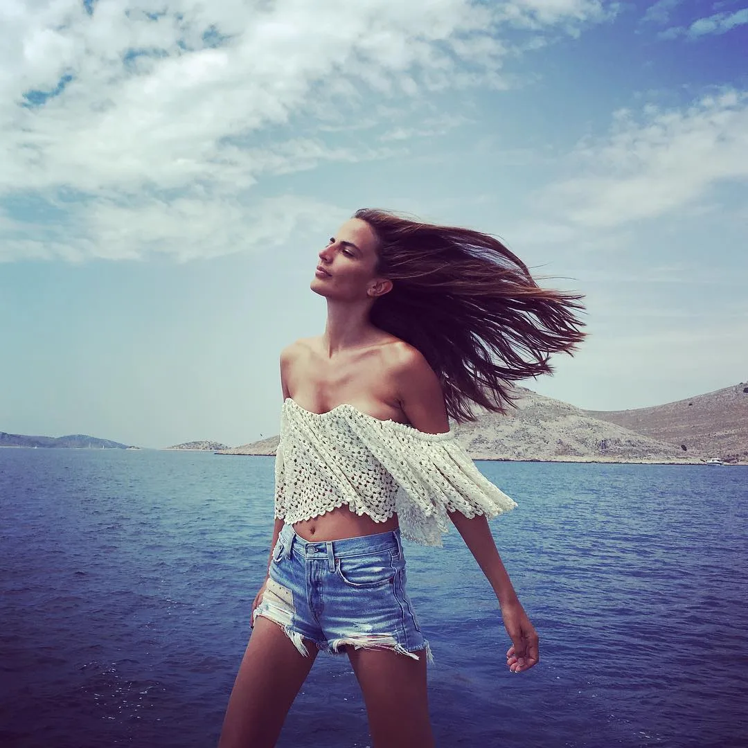 克罗地亚美女模特写真 图片7