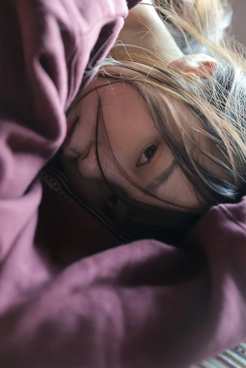 居家少女写真 图片9
