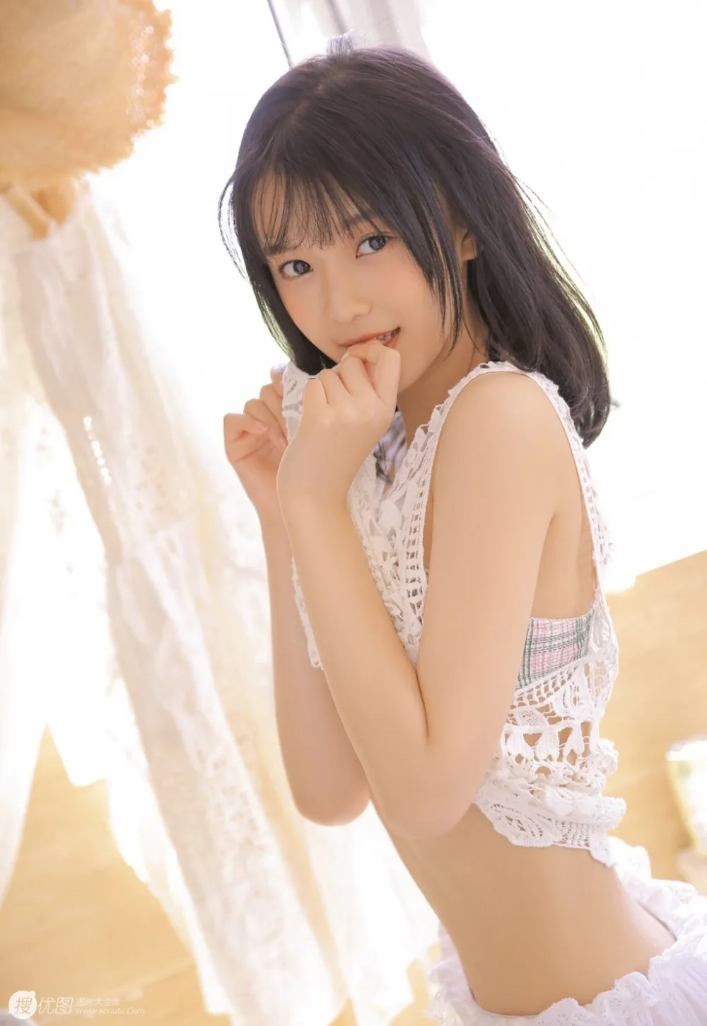 性感内衣美女写真 图片1