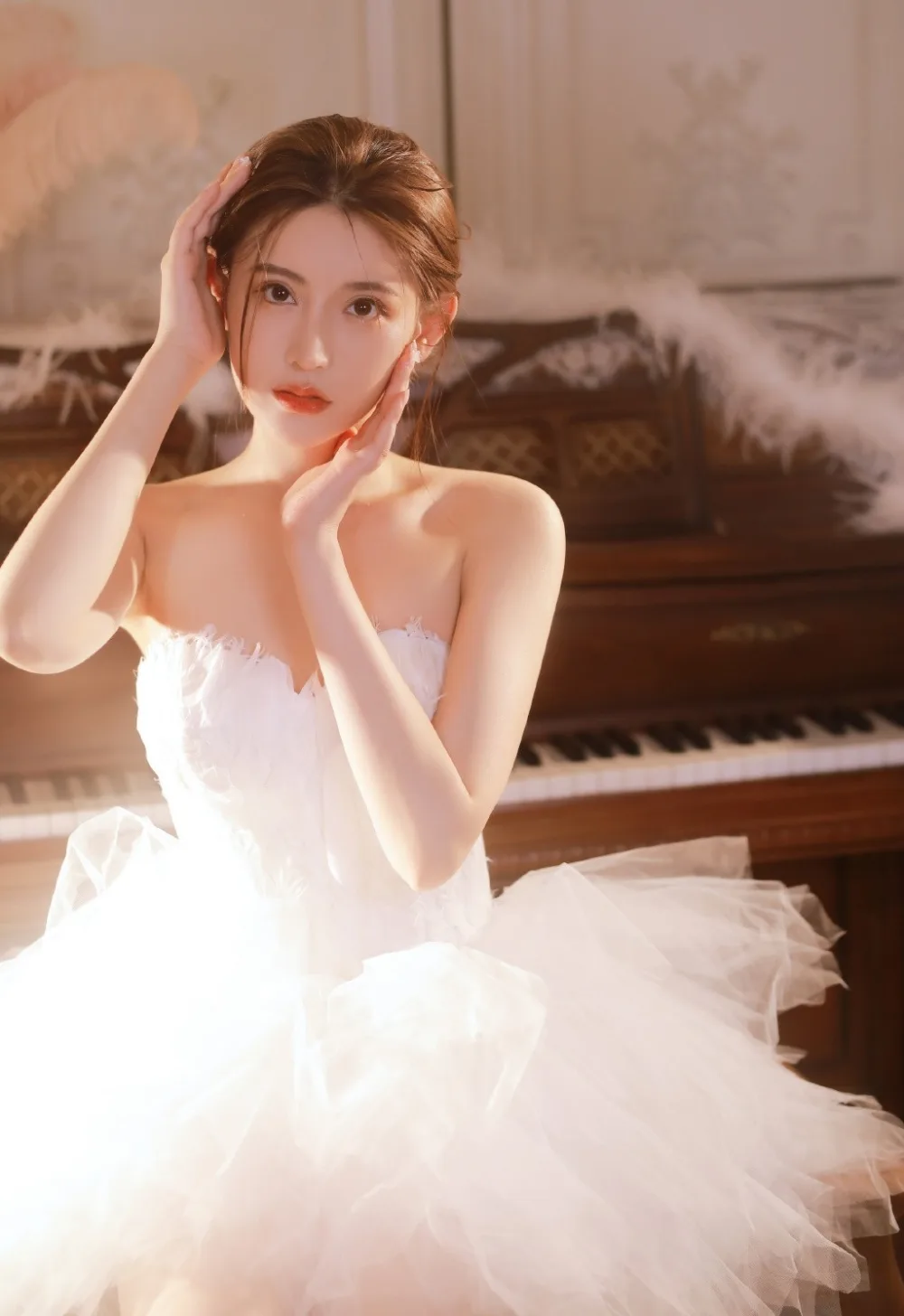 瓜子脸美女写真 图片9