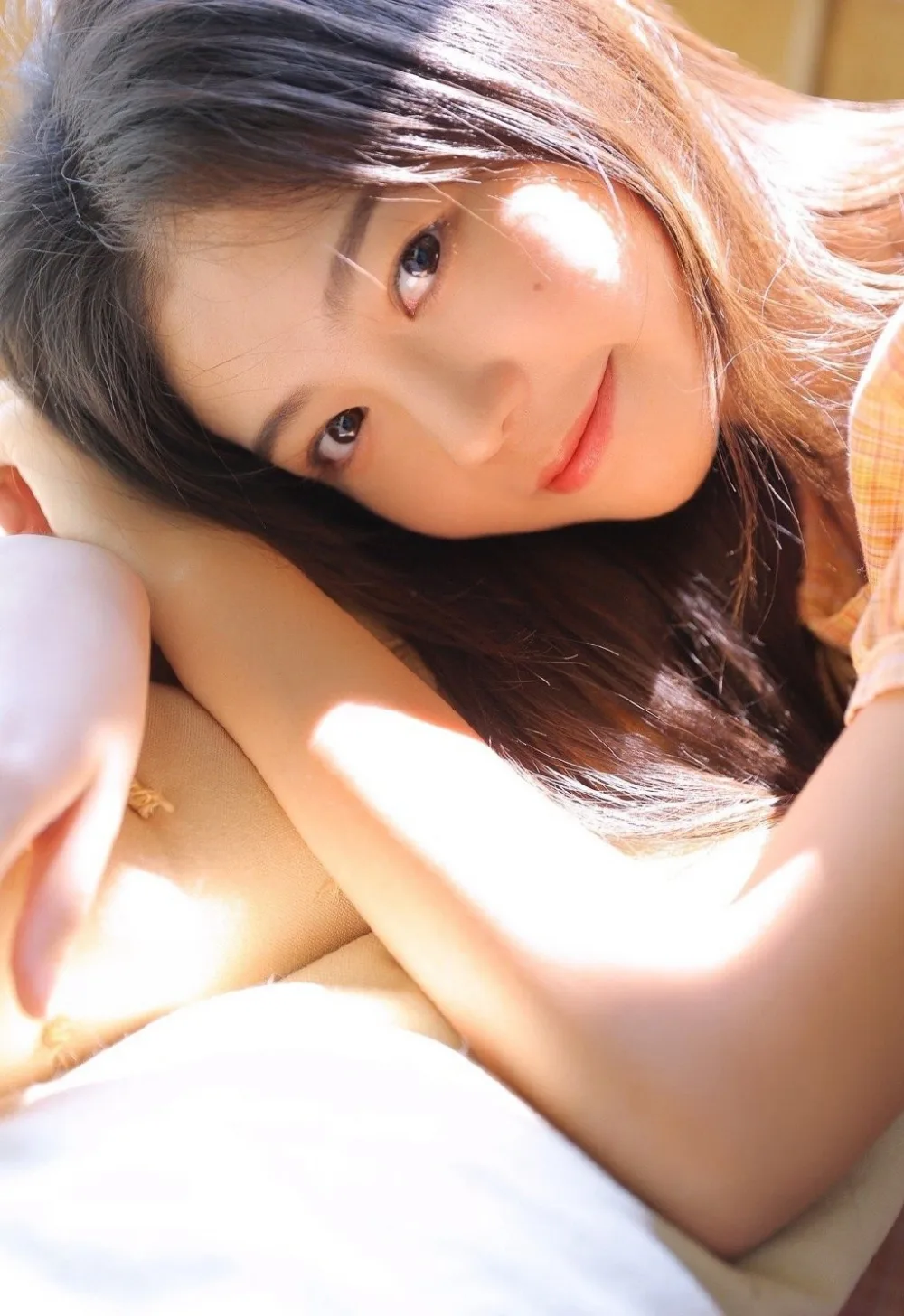 邻家女孩长发写真 图片2