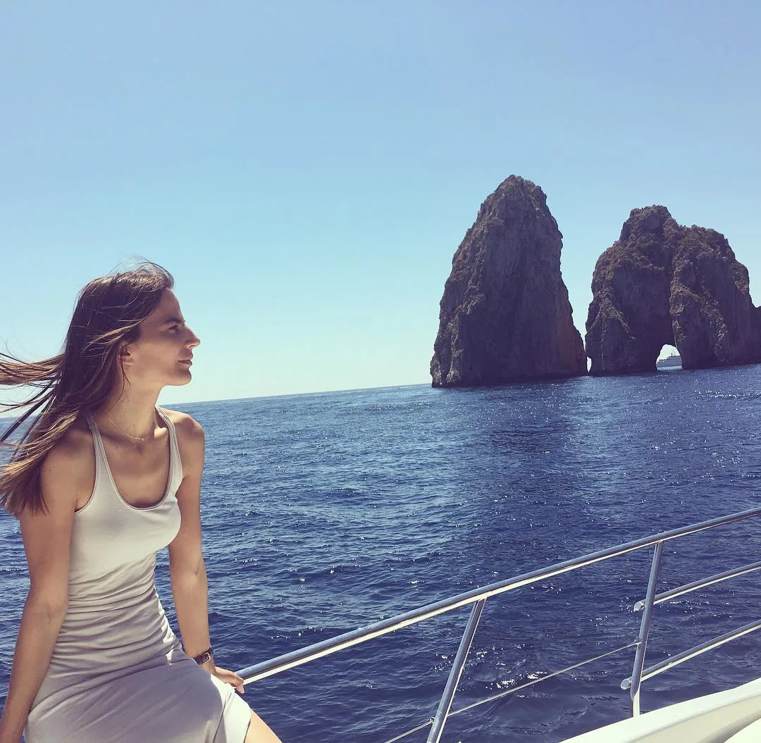 克罗地亚美女模特写真 图片3