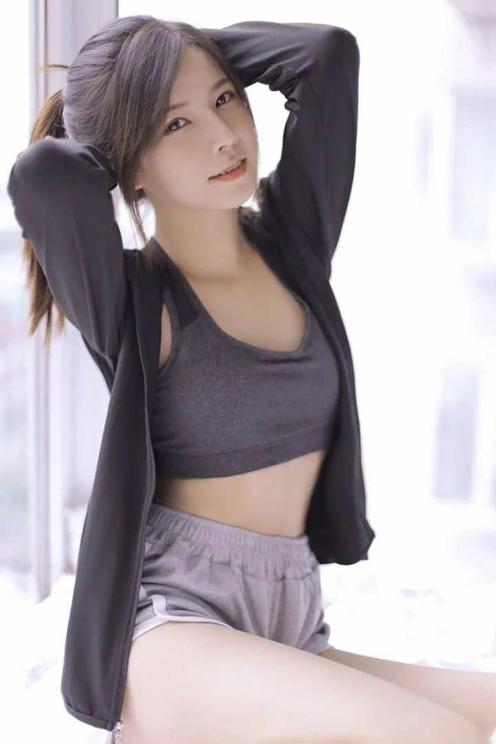 马尾辫少女写真 图片5