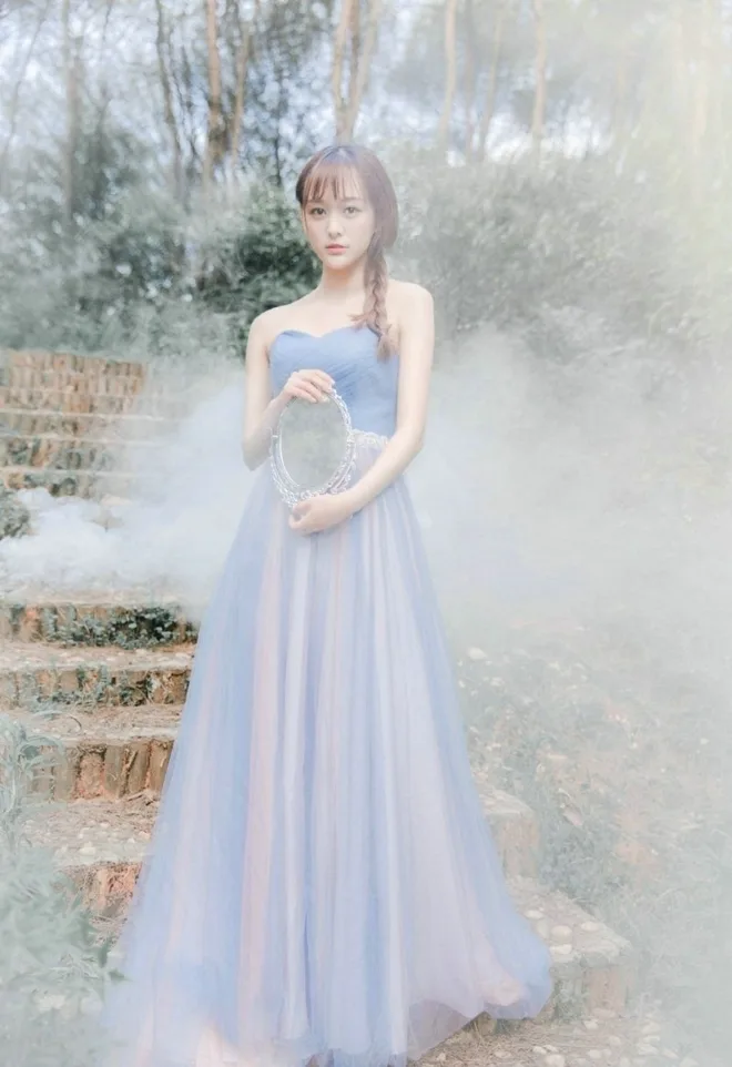 甜美少女写真 图片5