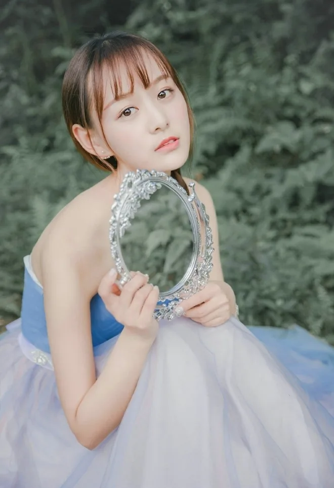 甜美少女写真 图片2