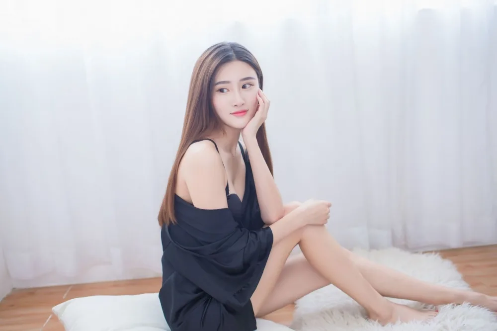 性感内衣美女写真 图片4