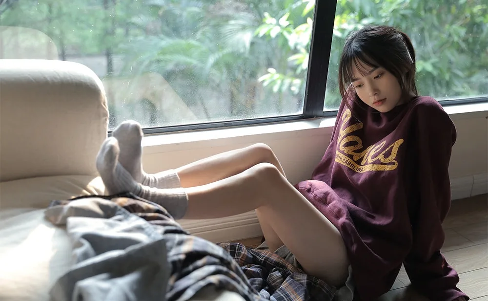 居家少女写真 图片5