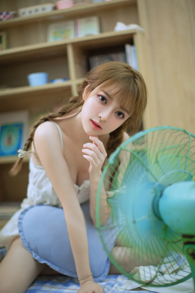 甜美少女写真 图片4