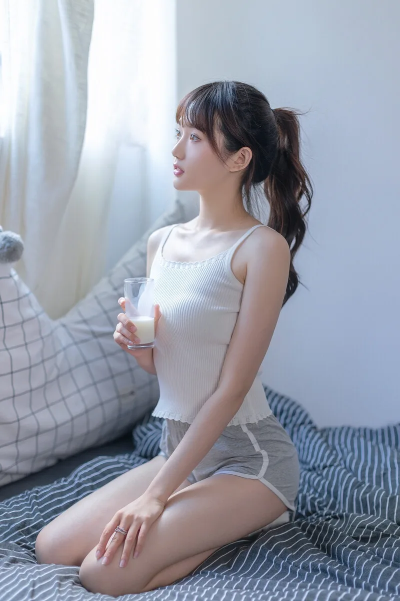 甜美少女写真 图片4