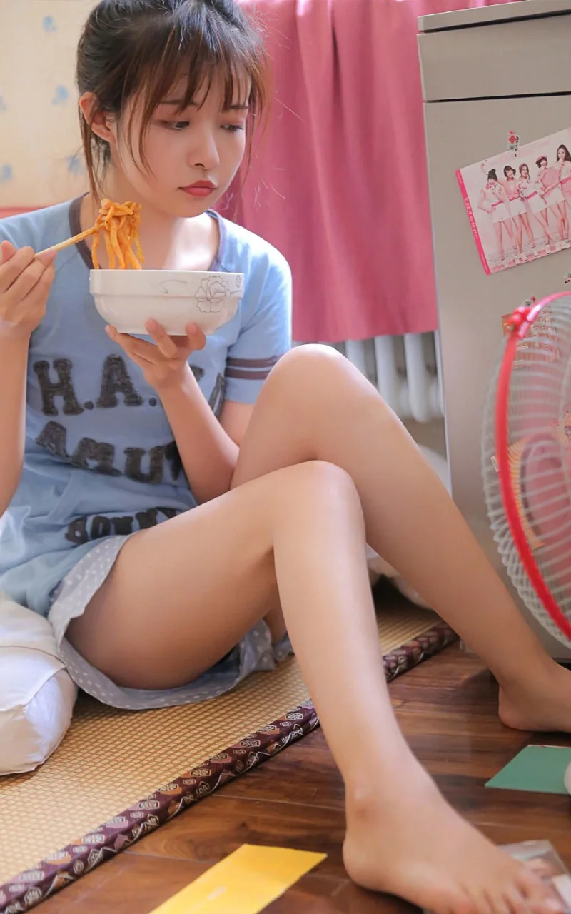 居家美女写真 图片4
