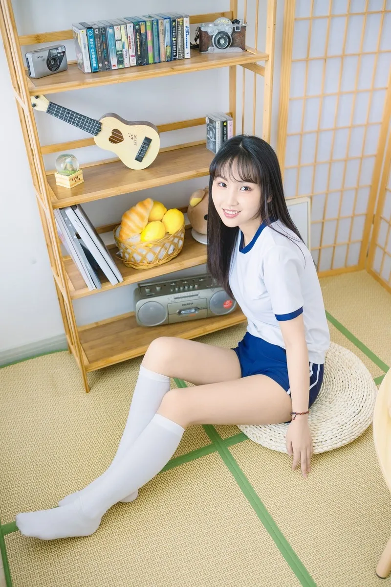 体操服少女写真 图片9