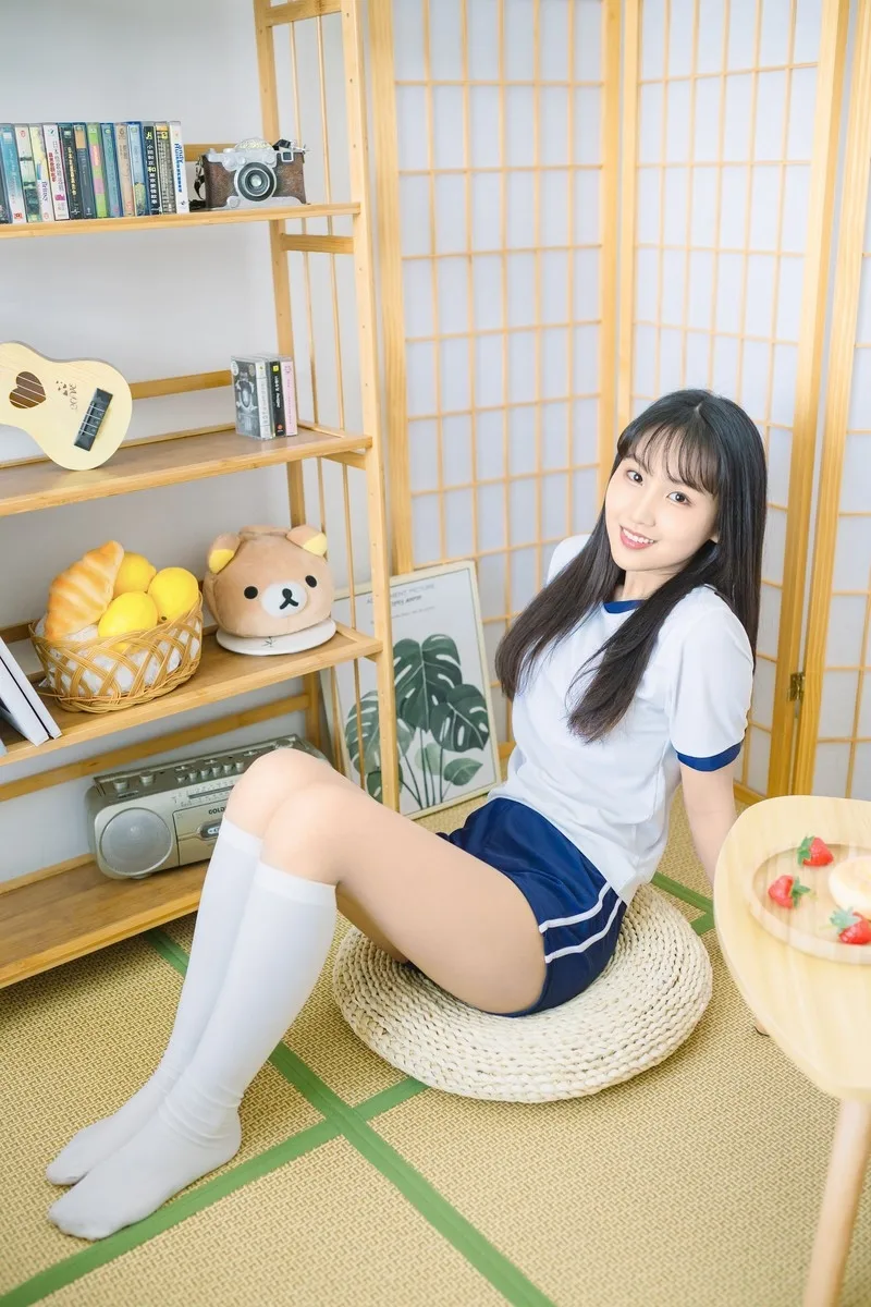 体操服少女写真 图片8
