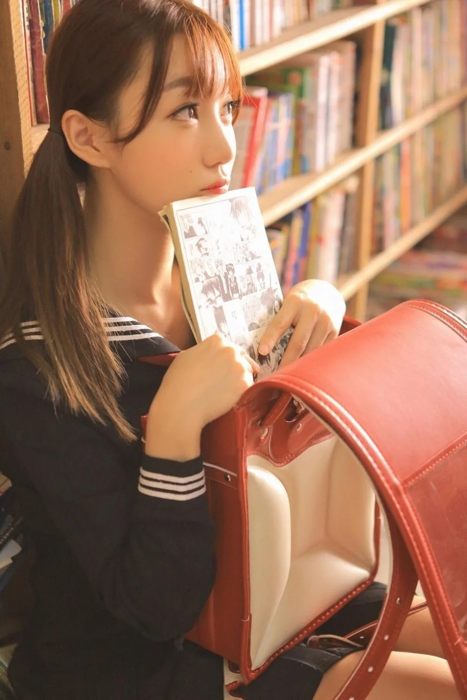 双马尾校花写真 图片8
