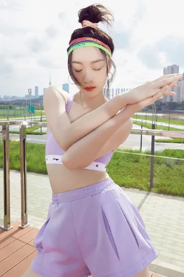 齐溪夏日运动装写真 图片9