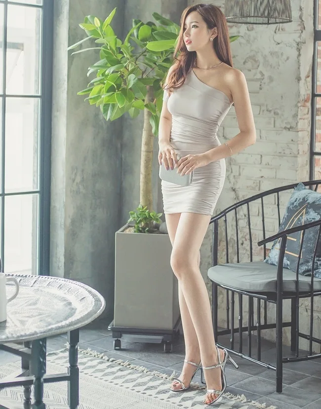 韩国美女写真 图片1