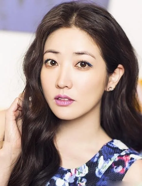 韩国美女写真 图片5