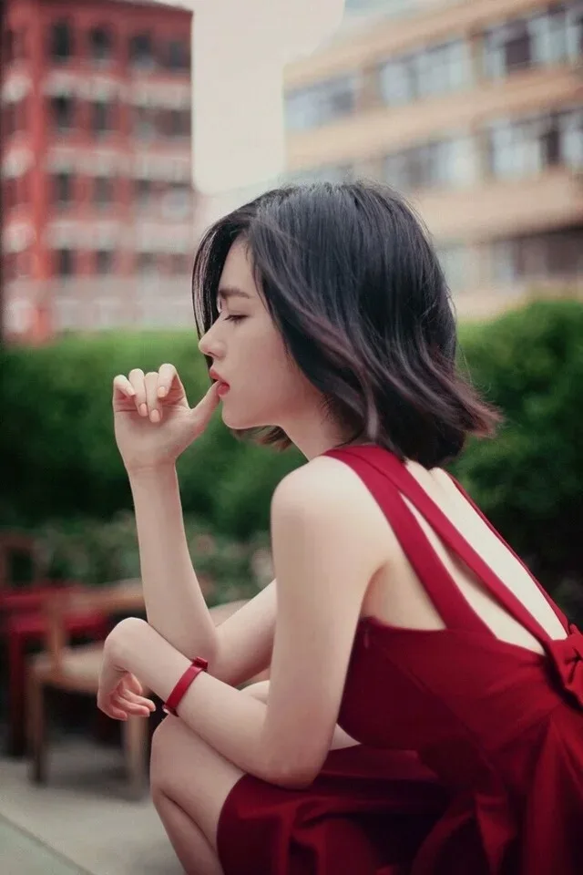 尹善英 时尚街拍 图片1
