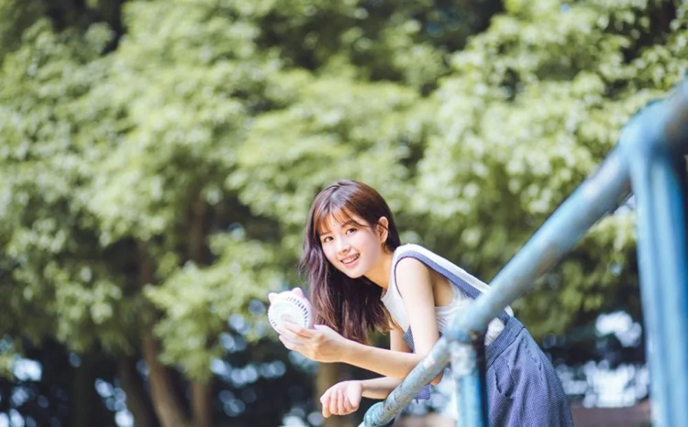 清新美女写真 图片3