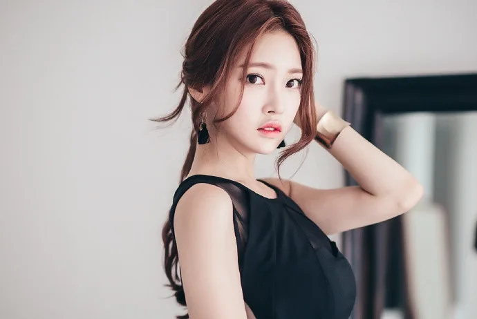 韩国美女模特写真 图片1