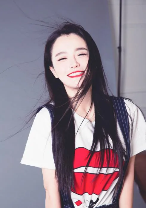 冉莹颖自拍美照 图片2