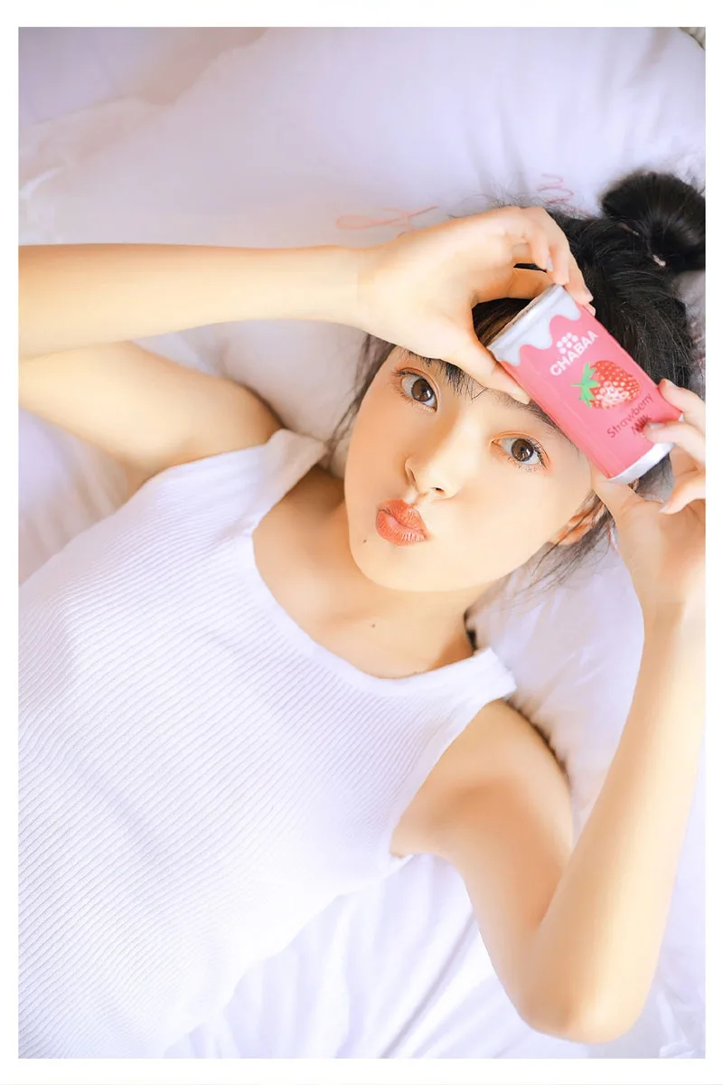 丸子头萌妹子写真 图片7