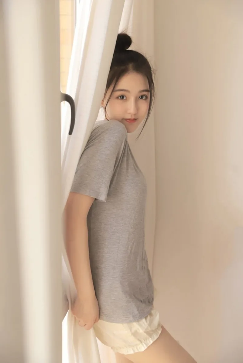 青春活力美女写真 图片6