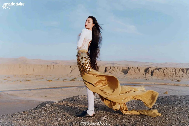 倪妮沙漠写真 图片9