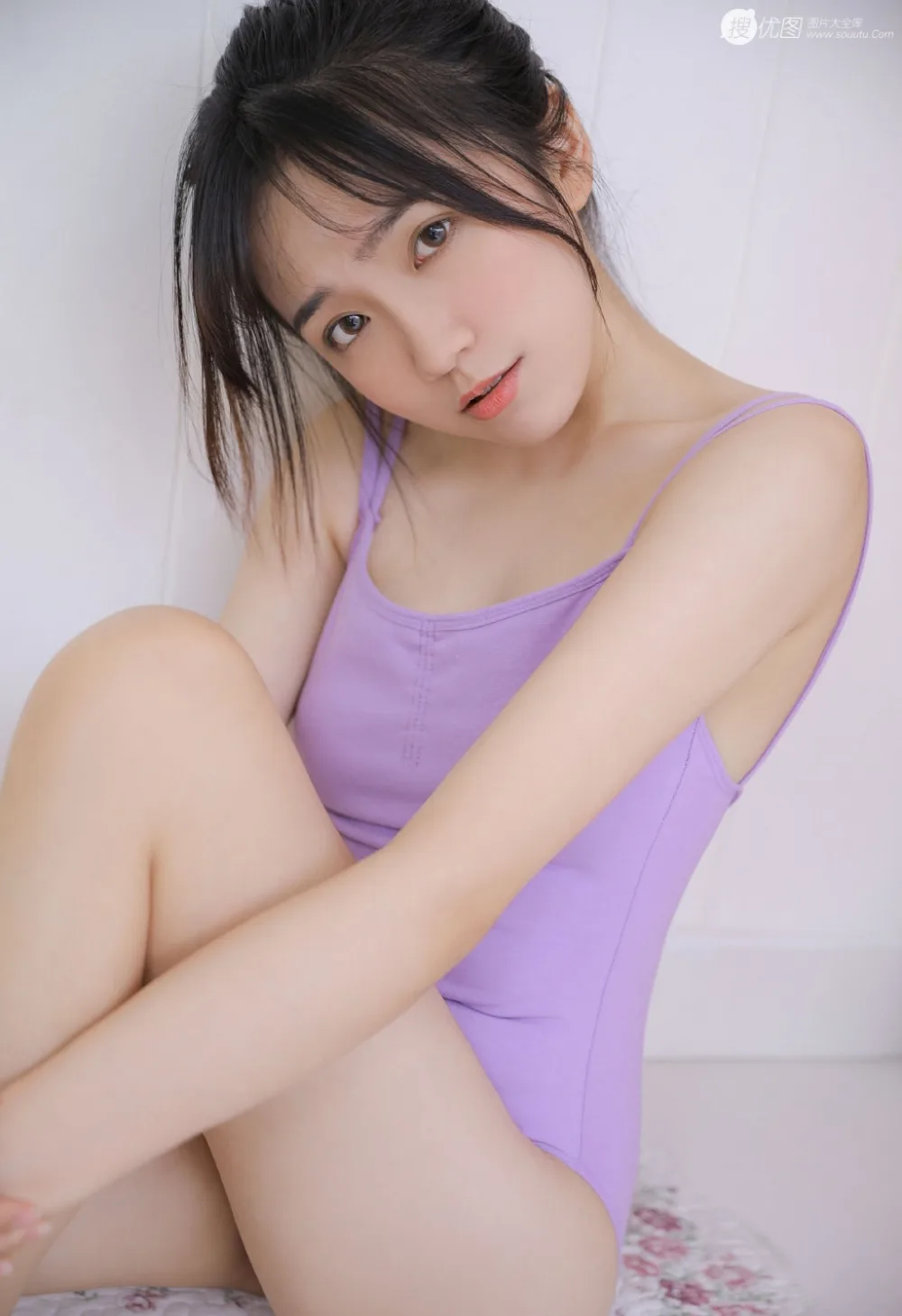 甜美少女泳衣写真 图片2