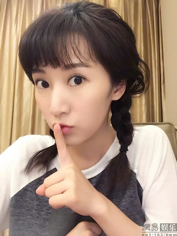 李念自拍照 图片4
