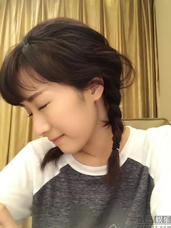 李念自拍照 图片5