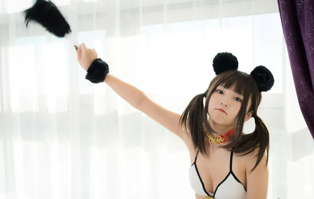 性感内衣美女写真 图片2