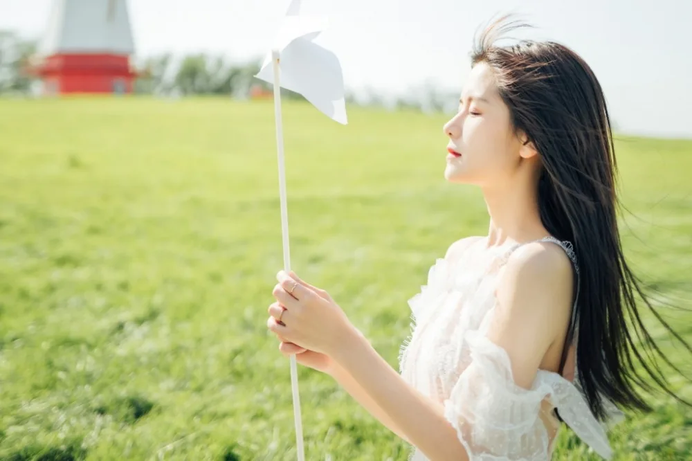 甜美少女写真 图片3