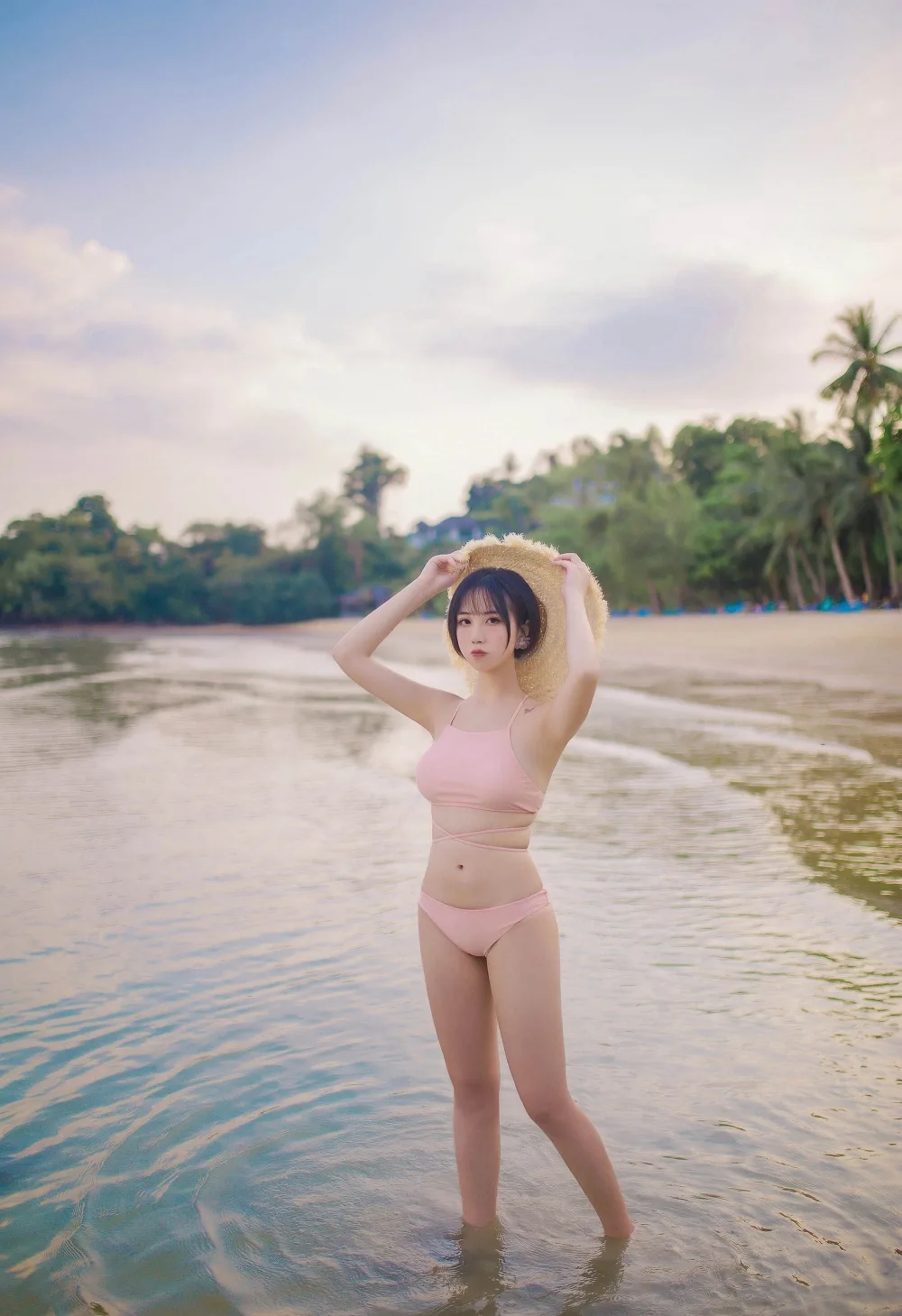 性感比基尼美女 图片6