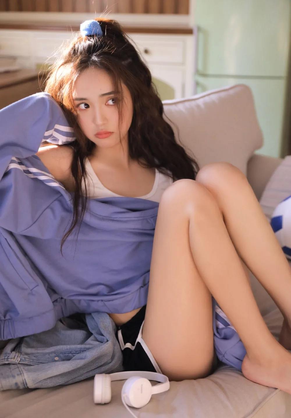 长发美女写真 图片5