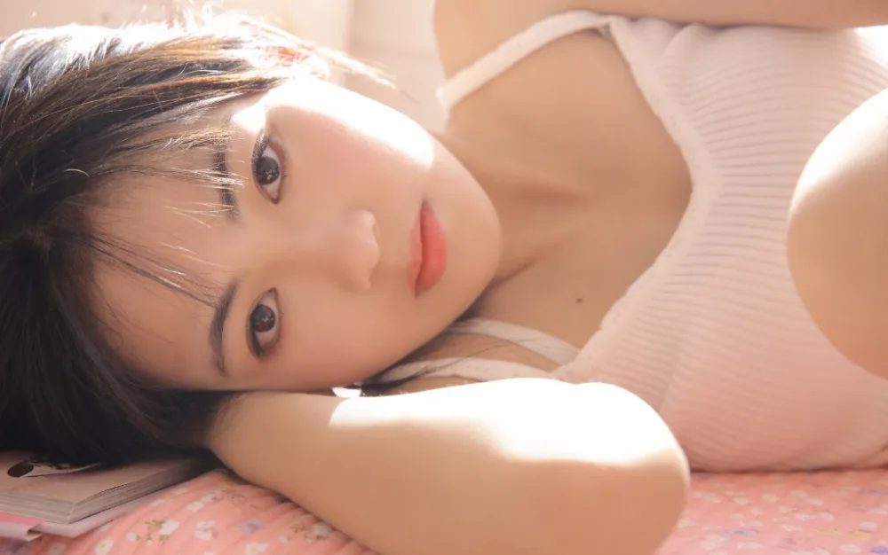 长腿美女写真 图片14