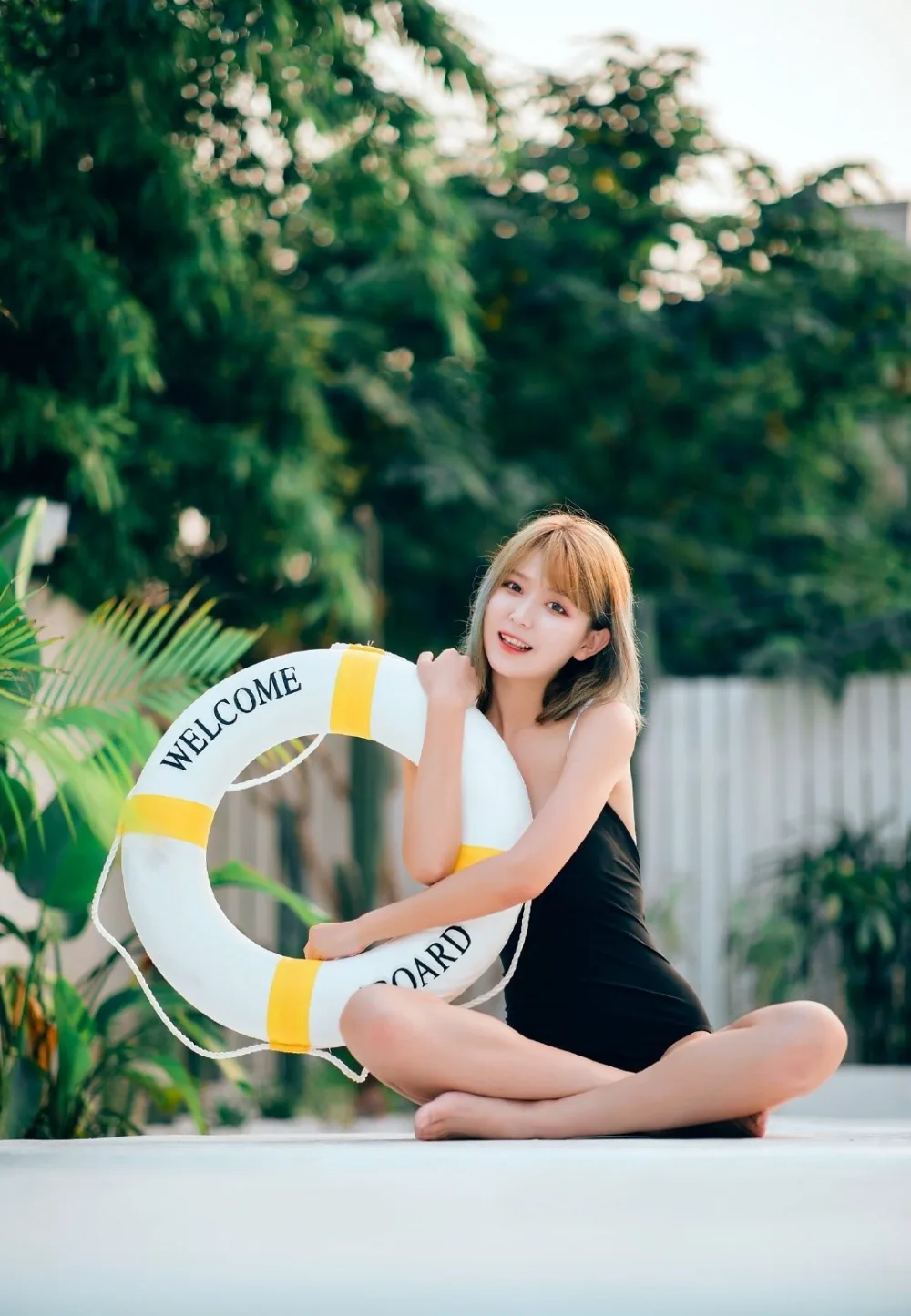 金发美女性感写真 图片6