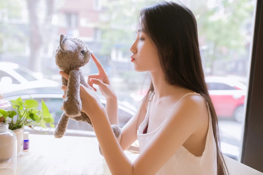 长发美女写真 图片10