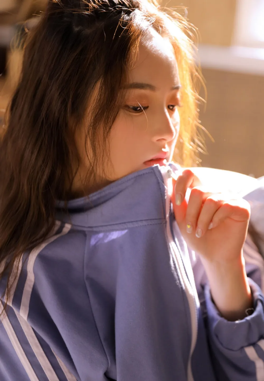 长发美女写真 图片6