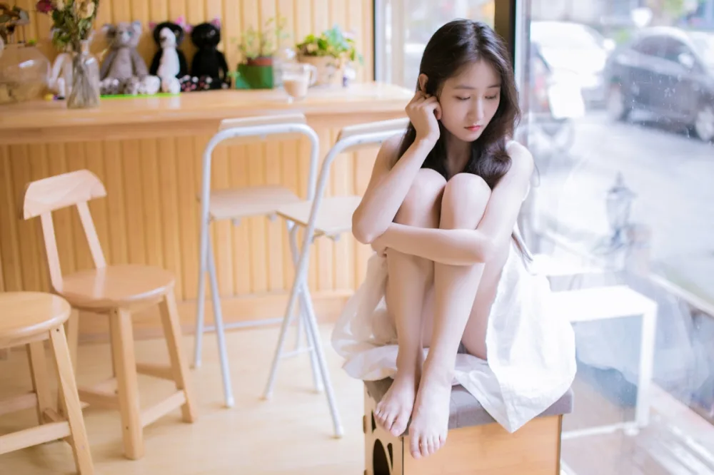 长发美女写真 图片11