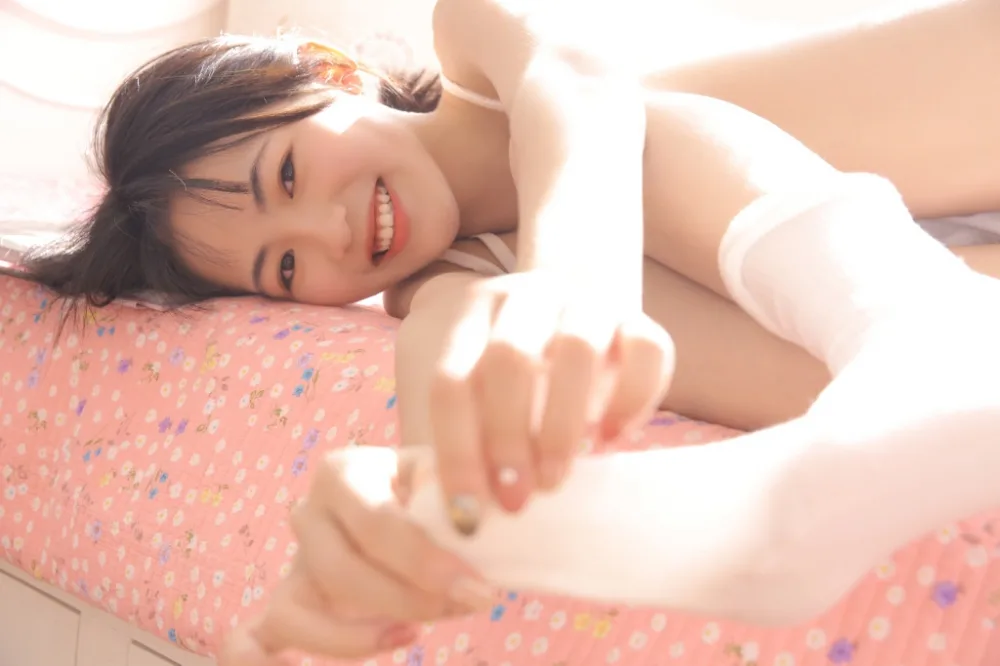 长腿美女写真 图片10